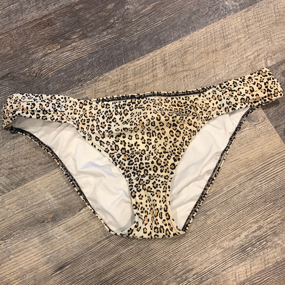 Leopard Print Low Rise Bikini Bottom